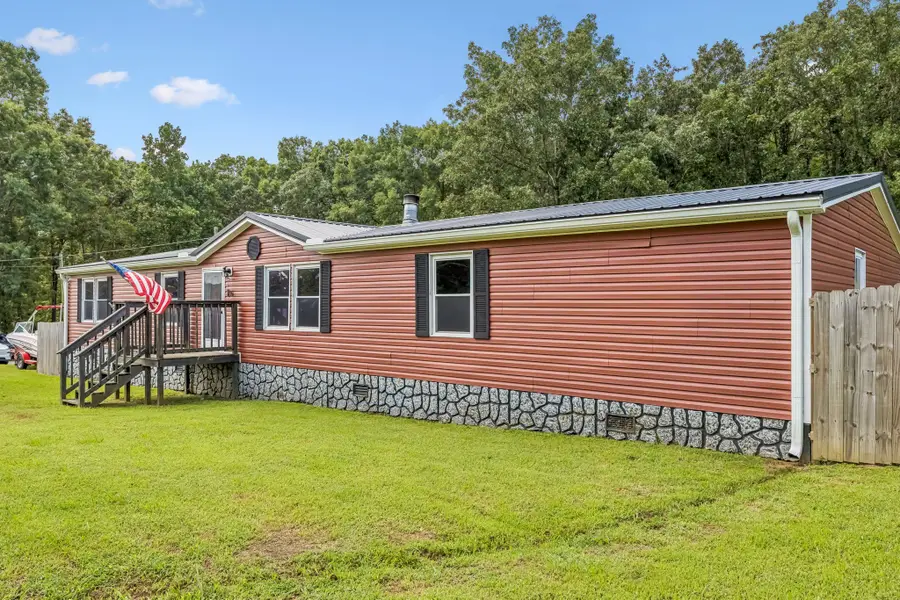 216 Shubert Rd, Hohenwald, TN 38462 - #3