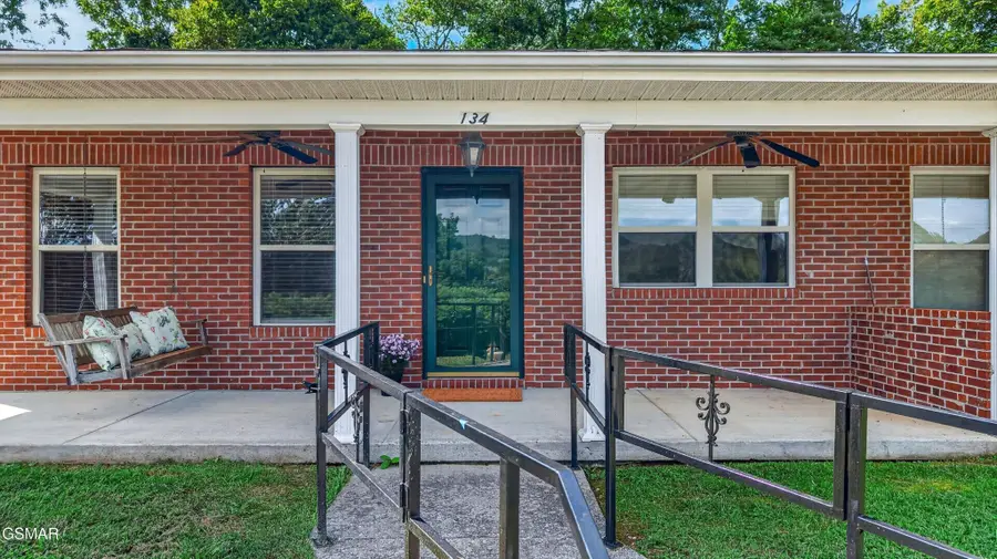 134 Hackberry Way, Dandridge, TN 37725 - #3