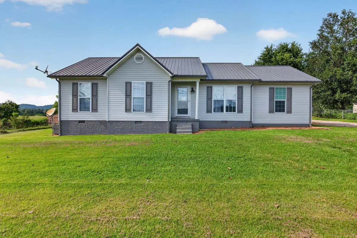 397 Charlie Hickey Rd, Sparta, TN 38583 - #1