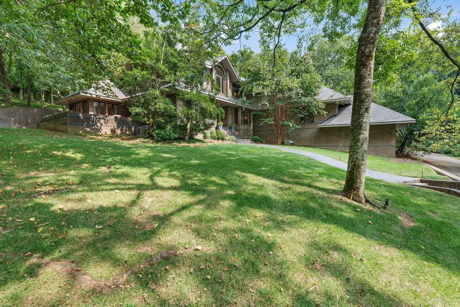 5543 Stanford Dr, Nashville, TN 37215 - #3