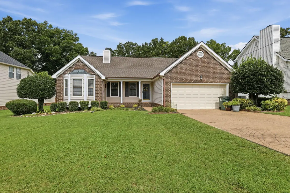 2411 Charleston Square, Chattanooga, TN 37421 - #1