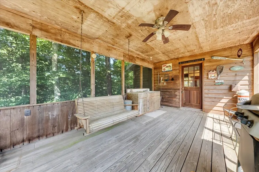 7383 Dale Ridge Rd, Lancaster, TN 38569 - #3