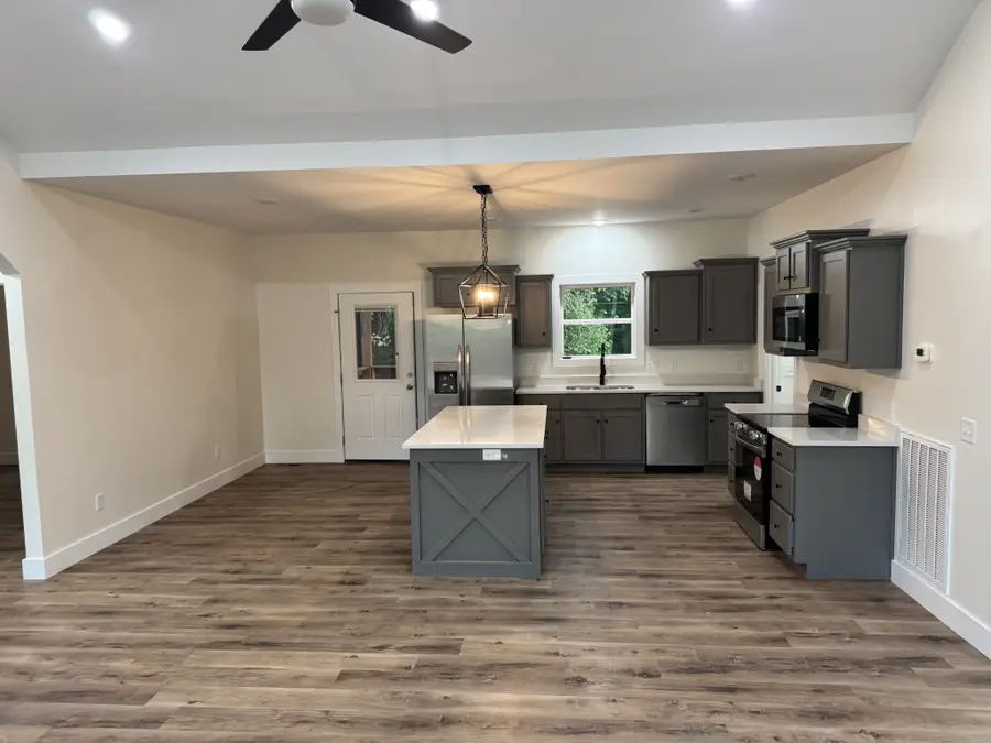 26 Sloan Branch Rd, Pleasant Shade, TN 37145 - #2