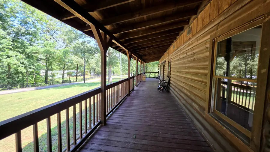 160 Poplar Dr, Buchanan, TN 38222 - #3