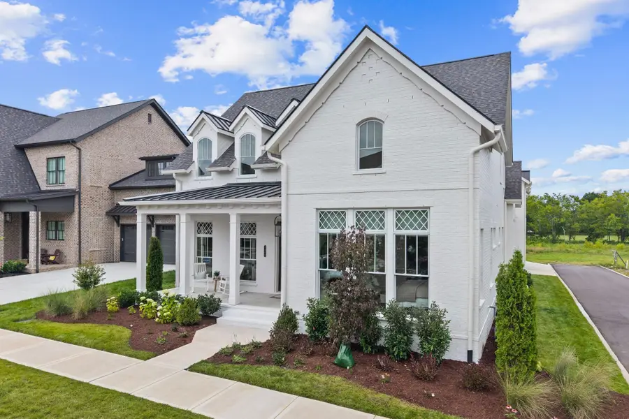 1304 Mcquiddy Rd, Nashville, TN 37221 - #2