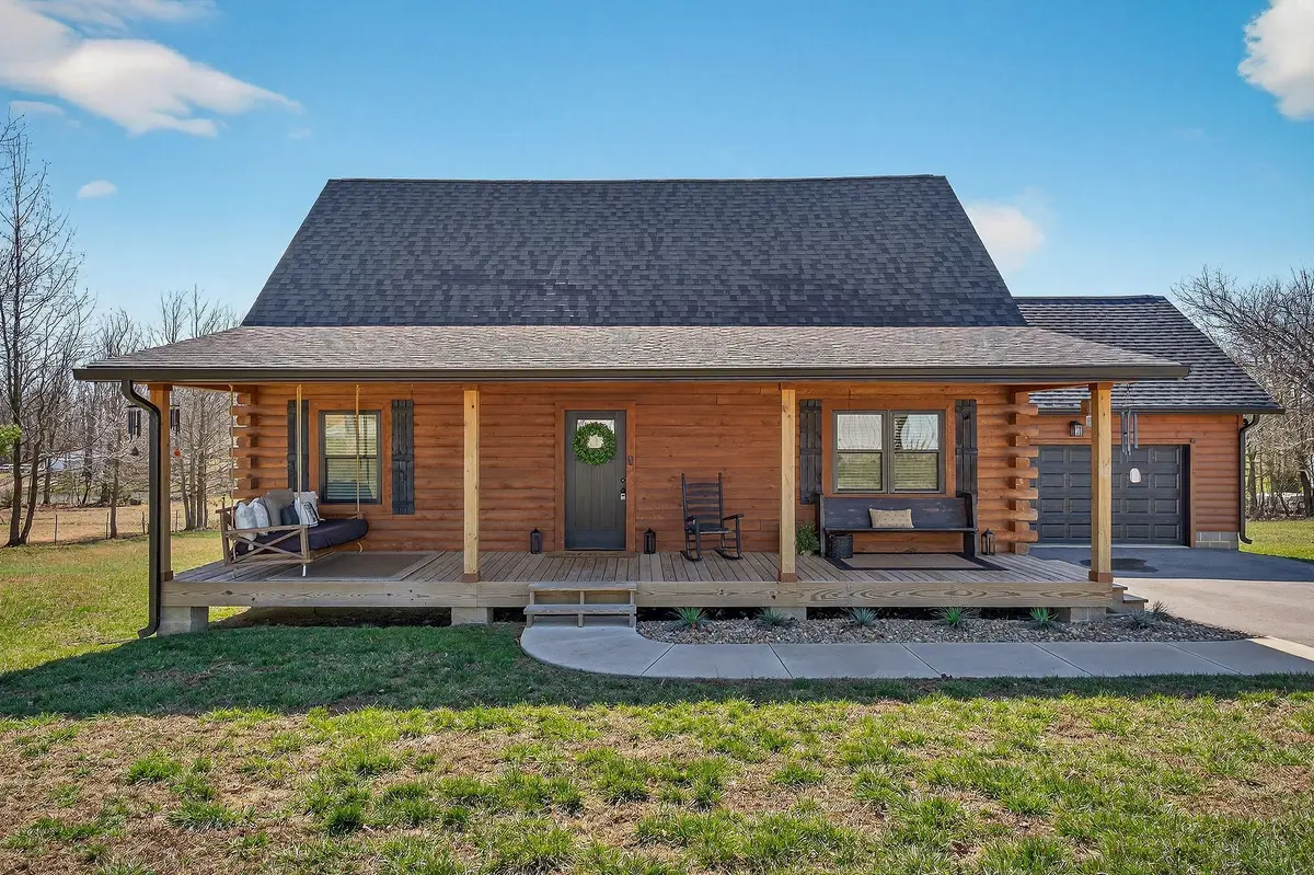 108 Crestview Ln, Livingston, TN 38570 - #1