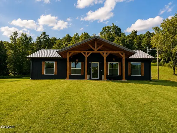 1528 Highway 70 S, Rogersville, TN 37857