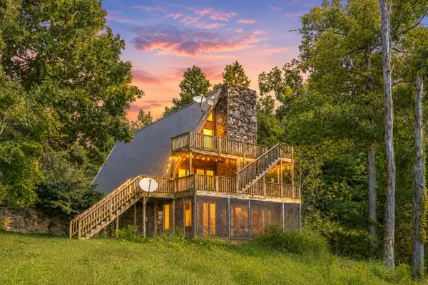 156 Tracy Rd, Hohenwald, TN 38462