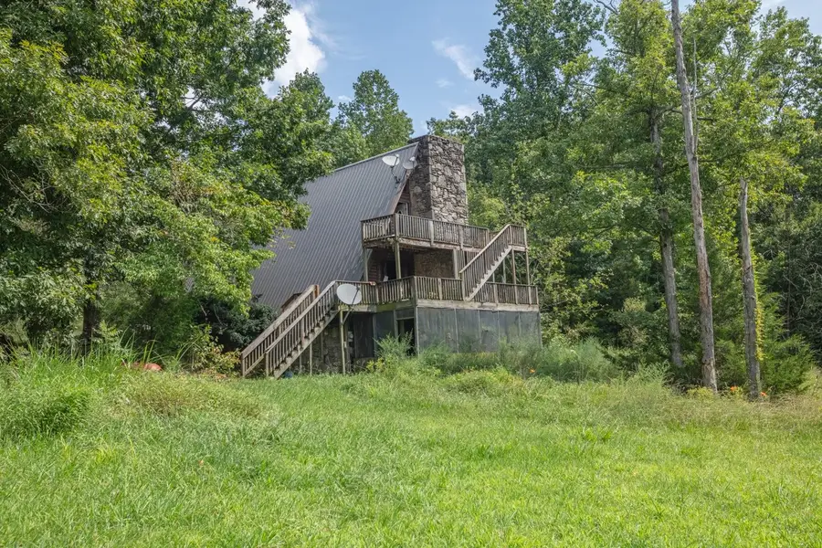 156 Tracy Rd, Hohenwald, TN 38462 - #3