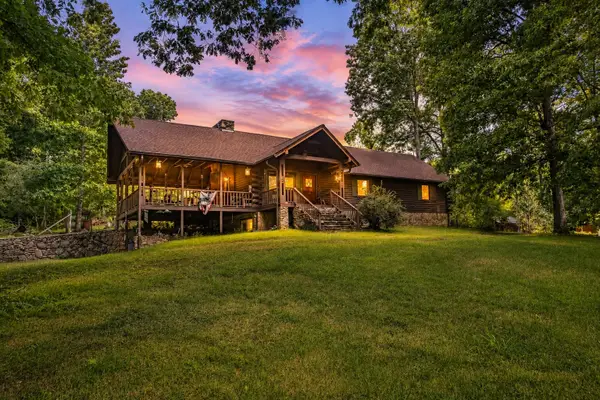 162 Tracy Rd, Hohenwald, TN 38462