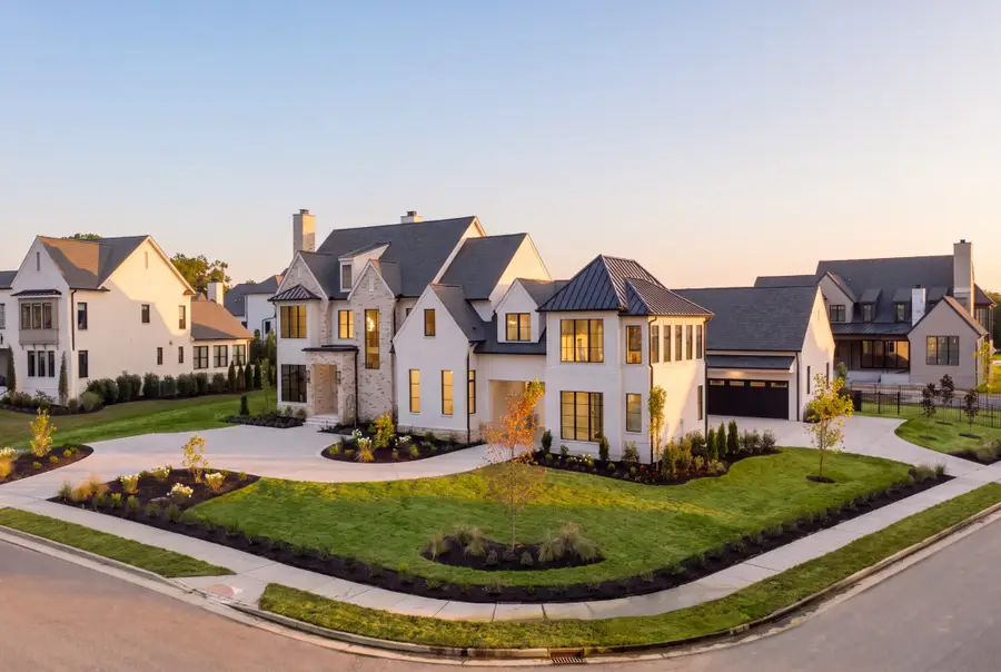 8128 Boiling Springs Pl, Brentwood, TN 37027 - #3
