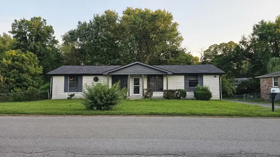 3227 Cloverwood Dr, Nashville, TN 37214 - #2