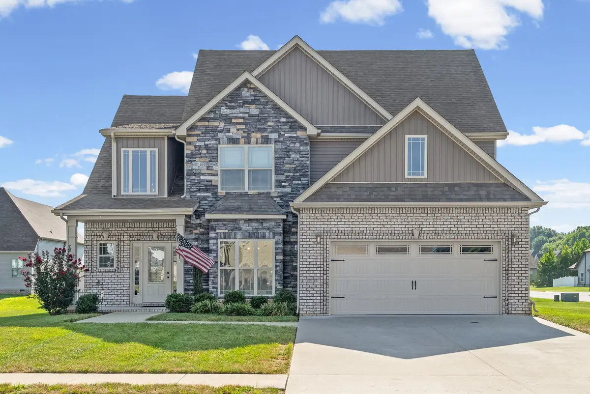 537 Bowden Dr, Clarksville, TN 37043 - #1