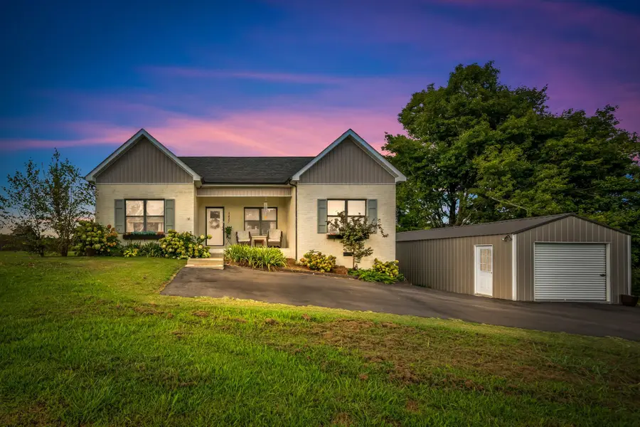 1427 Ridge Rd, Dickson, TN 37055 - #2