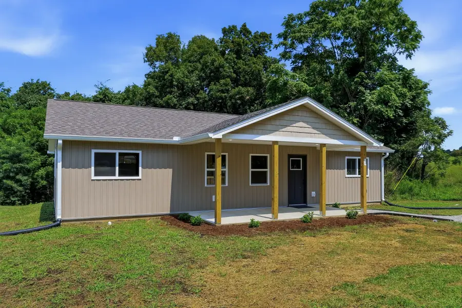 111 Tom Smith Ln, Livingston, TN 38570 - #3
