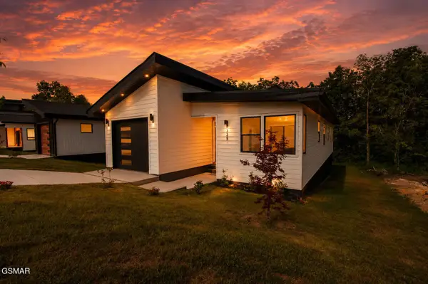 2335 Rock Gardens Drive, Sevierville, TN 37876
