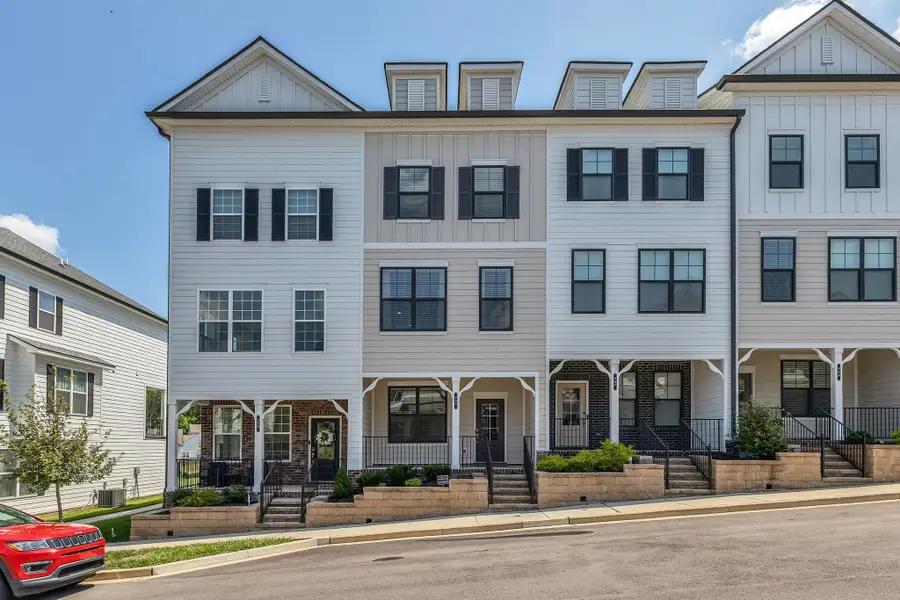 455 Portsdale Dr, Brentwood, TN 37027 - #2