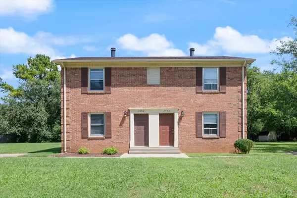 2556 Oak Hill Dr, Murfreesboro, TN 37130