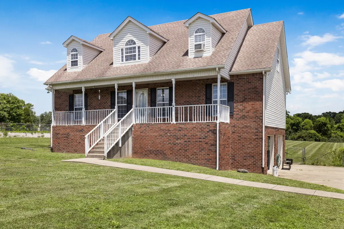 1358 Jason Cir, Ashland City, TN 37015 - #1