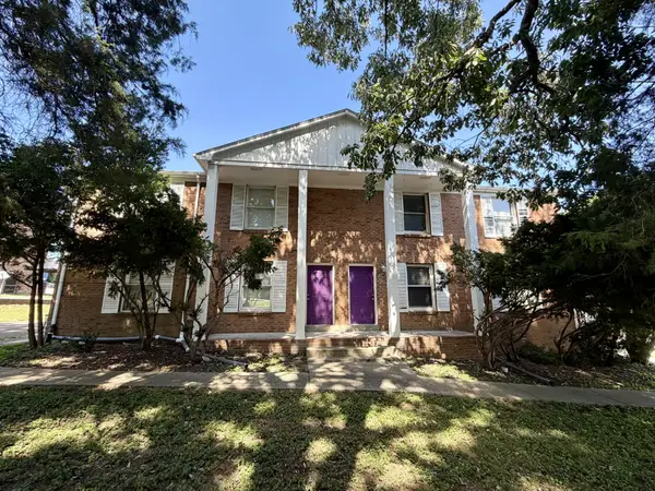 1012 Hickory Hill Ln, Hermitage, TN 37076