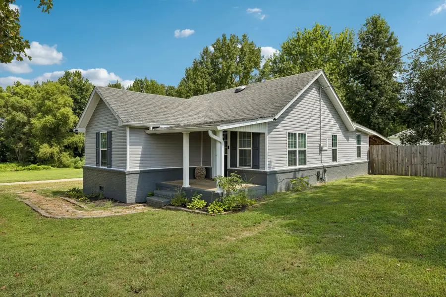 876 Prosser Rd, Leoma, TN 38468 - #2