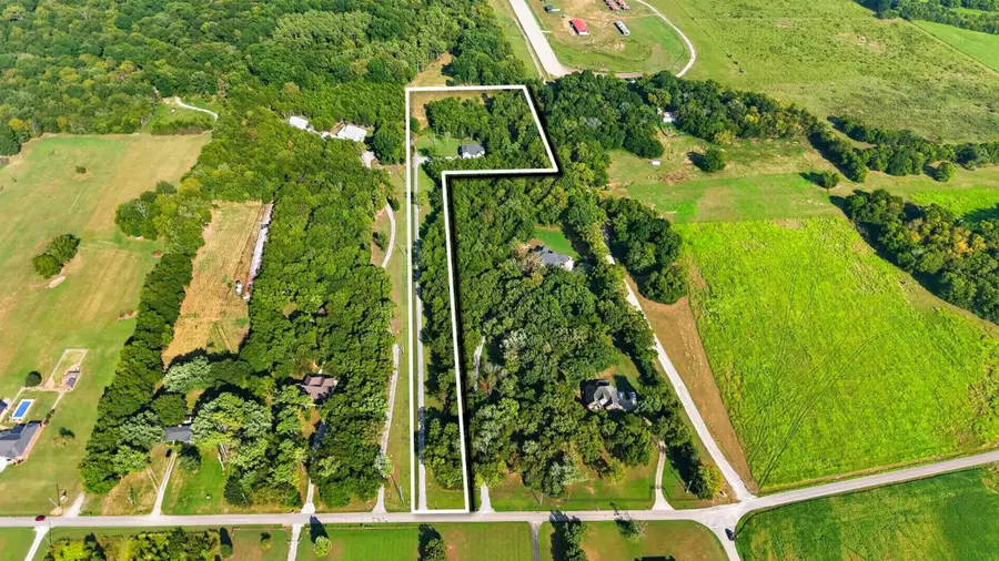 212 Anderton Rd, Bell Buckle, TN 37020 - #3