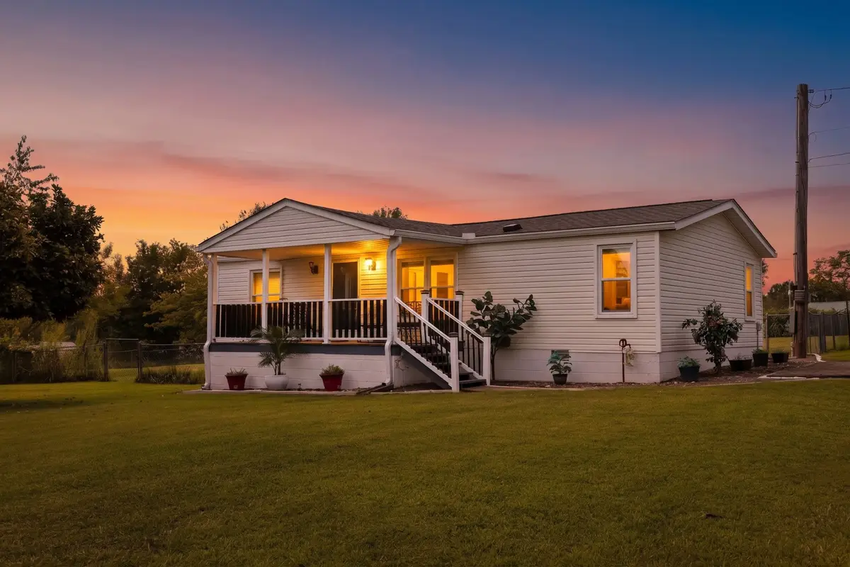 4076 Blake Ln, White House, TN 37188 - #1