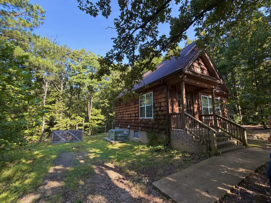 663 Promise Land Rd, Charlotte, TN 37036 - #2