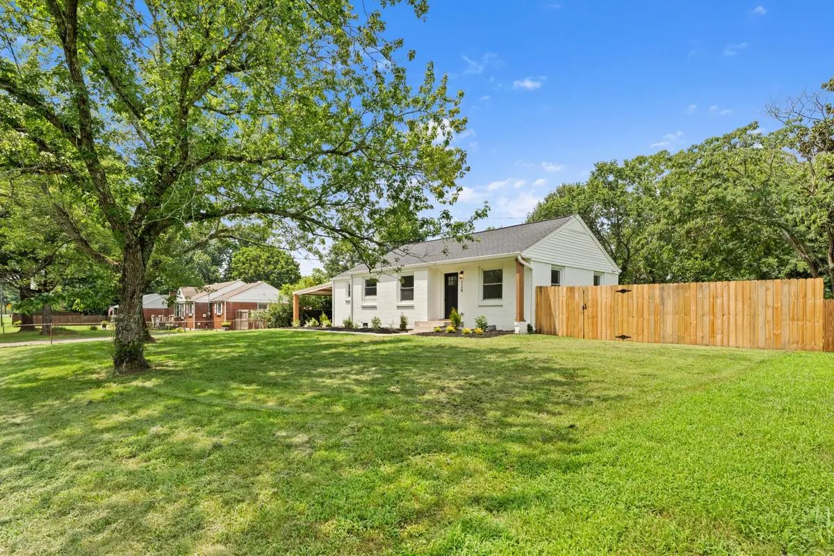728 Evergreen Trl, Madison, TN 37115 - #1