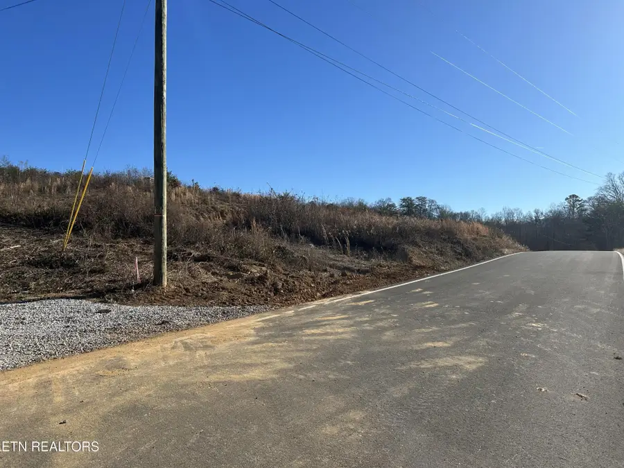 524 Wiggins Rd, Tellico Plains, TN 37385 - #2