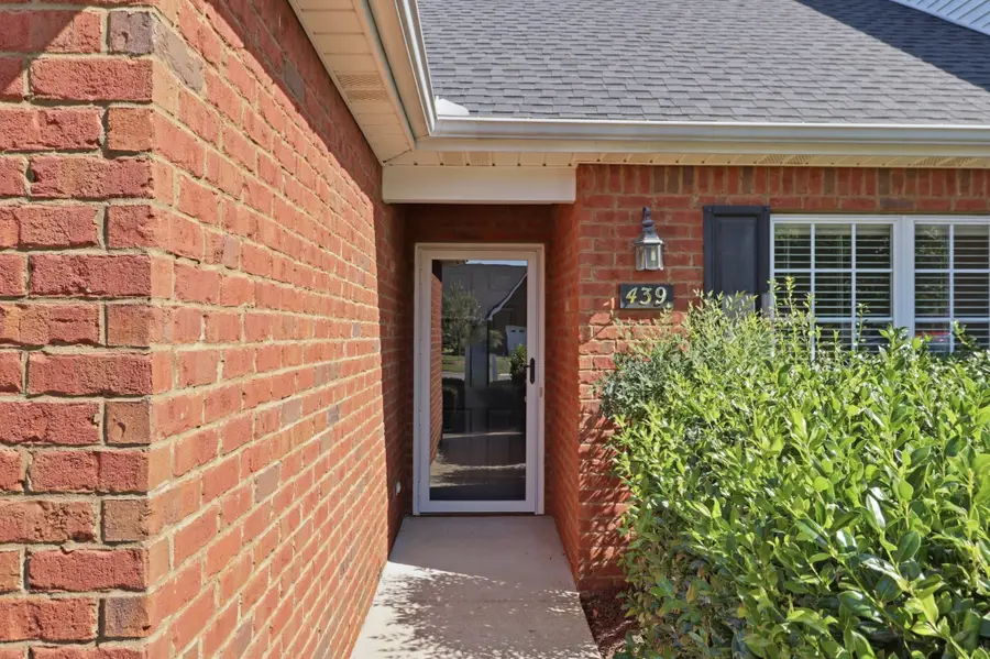439 Golfview Ct, Murfreesboro, TN 37127 - #2