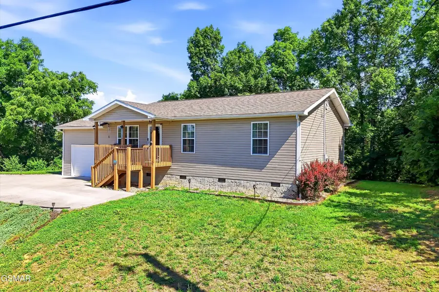 1044 Lake Smoky Road, Sevierville, TN 37876 - #3