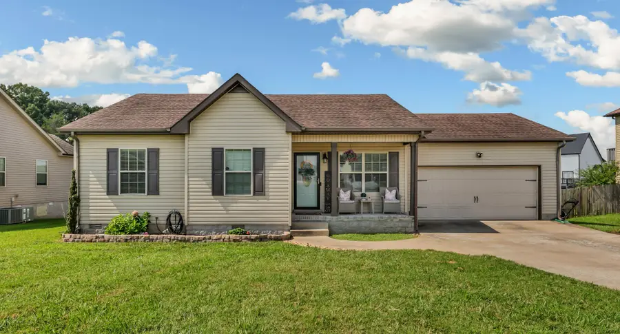 552 Tracy Ln, Clarksville, TN 37040 - #2