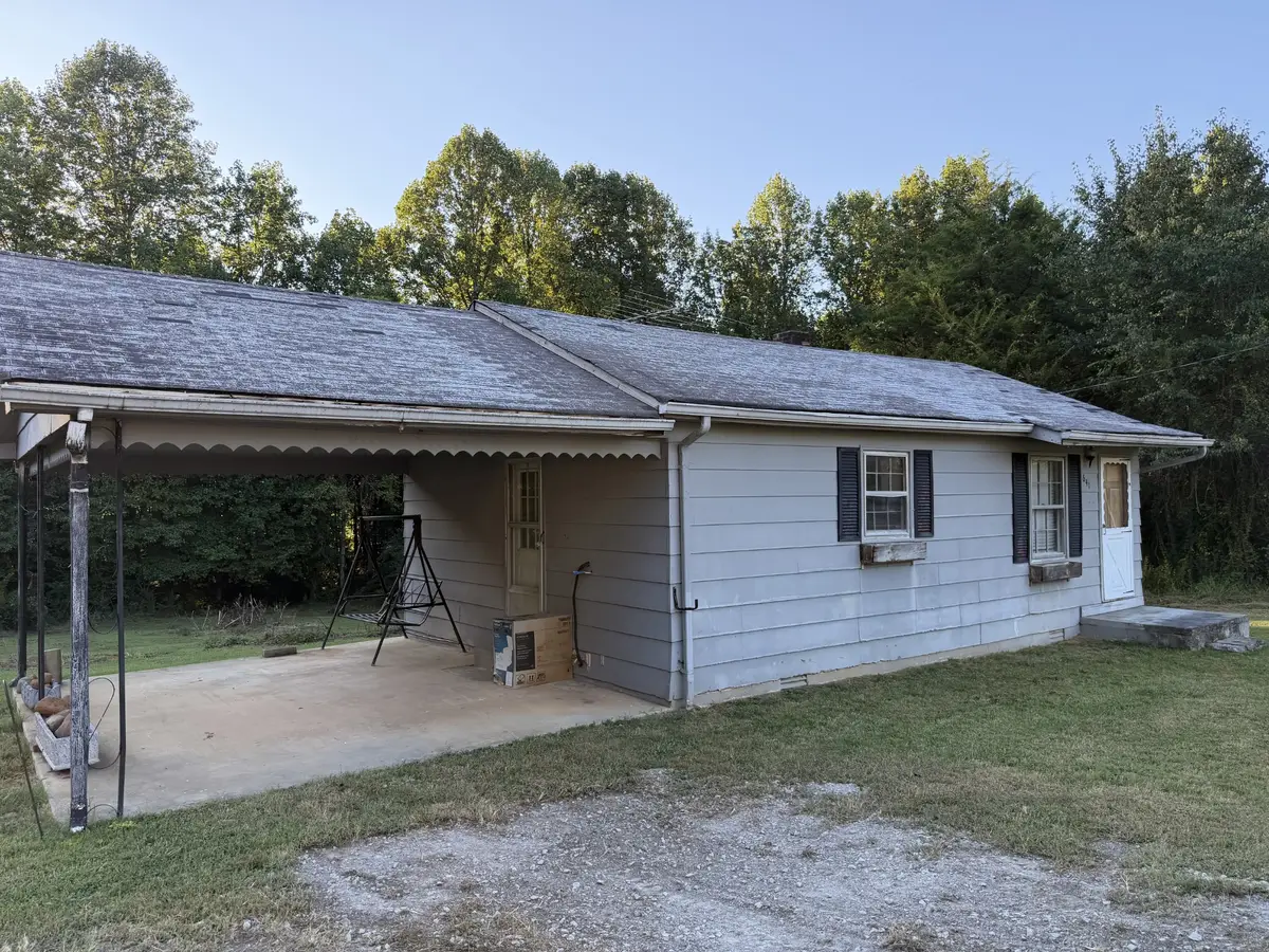 641 Ruth Hildreth Rd, Smithville, TN 37166 - #1
