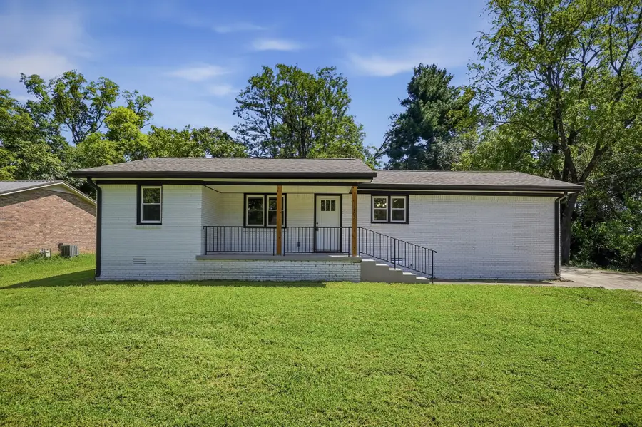 1805 N Whitney Ave, Cookeville, TN 38501 - #2