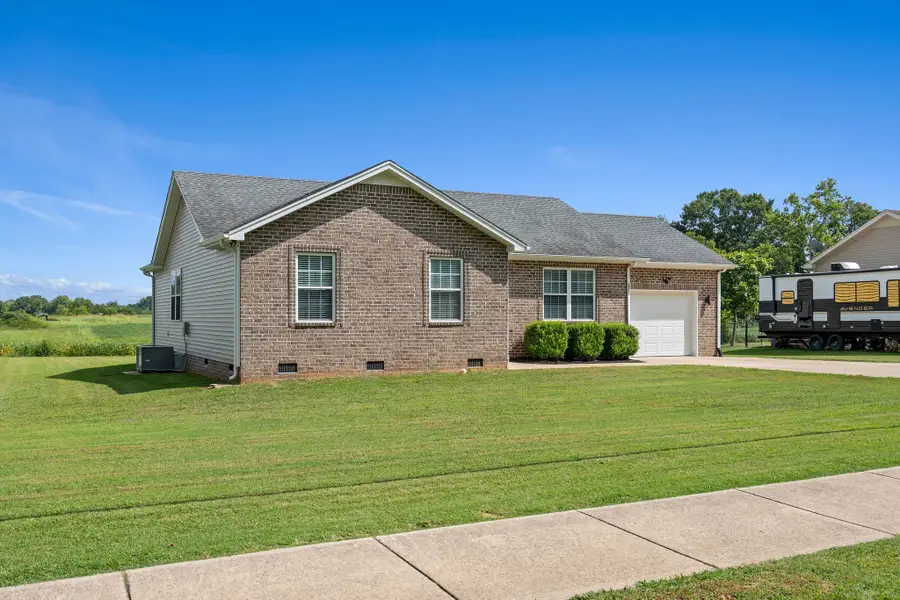 697 Portland Blvd, Portland, TN 37148 - #3