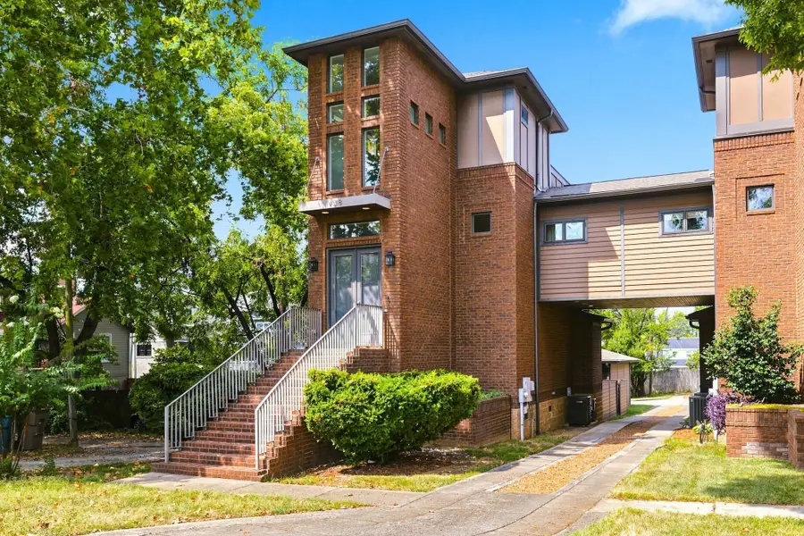 928 Caruthers Ave, Nashville, TN 37204 - #2