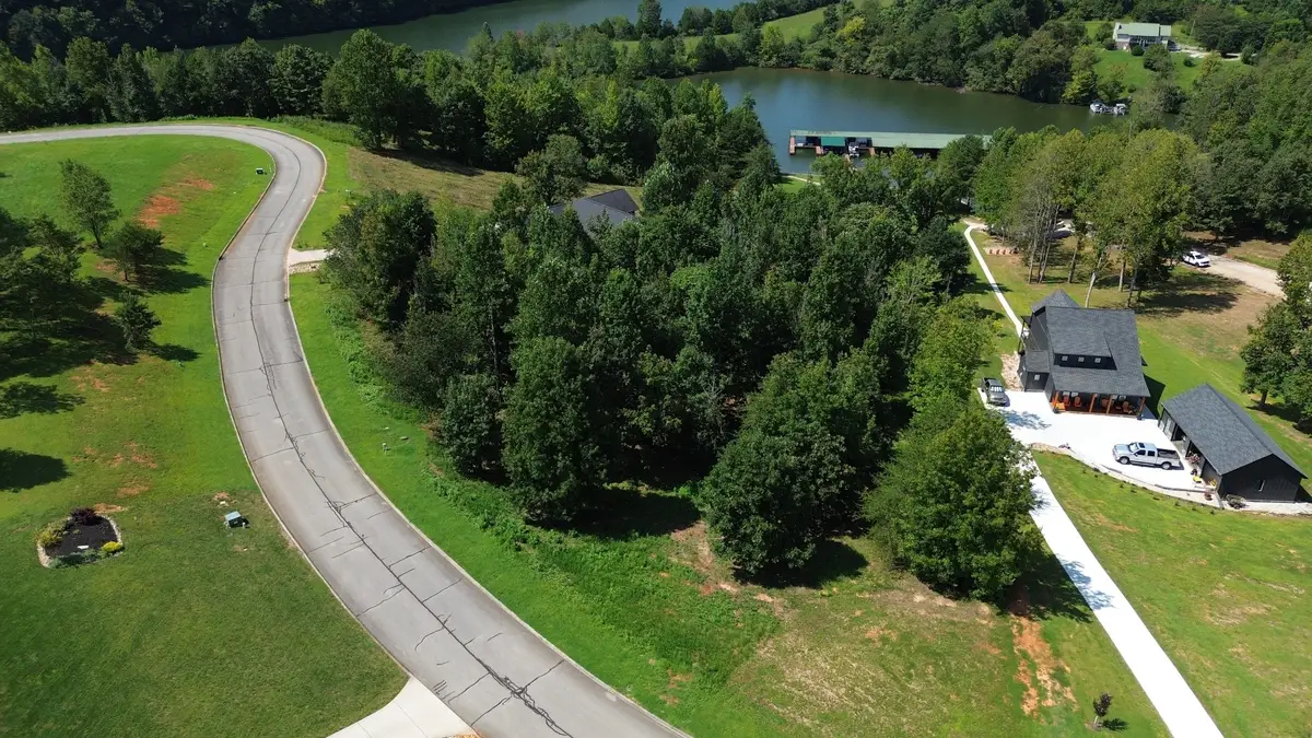 1 Serenity Dr, Harriman, TN 37748 - #1