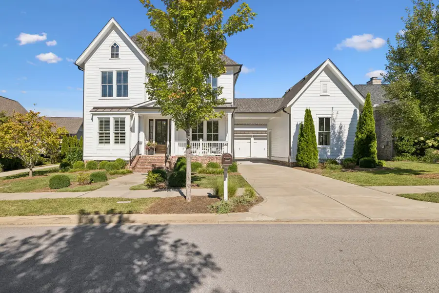 9048 Berry Farms Xing, Franklin, TN 37064 - #2