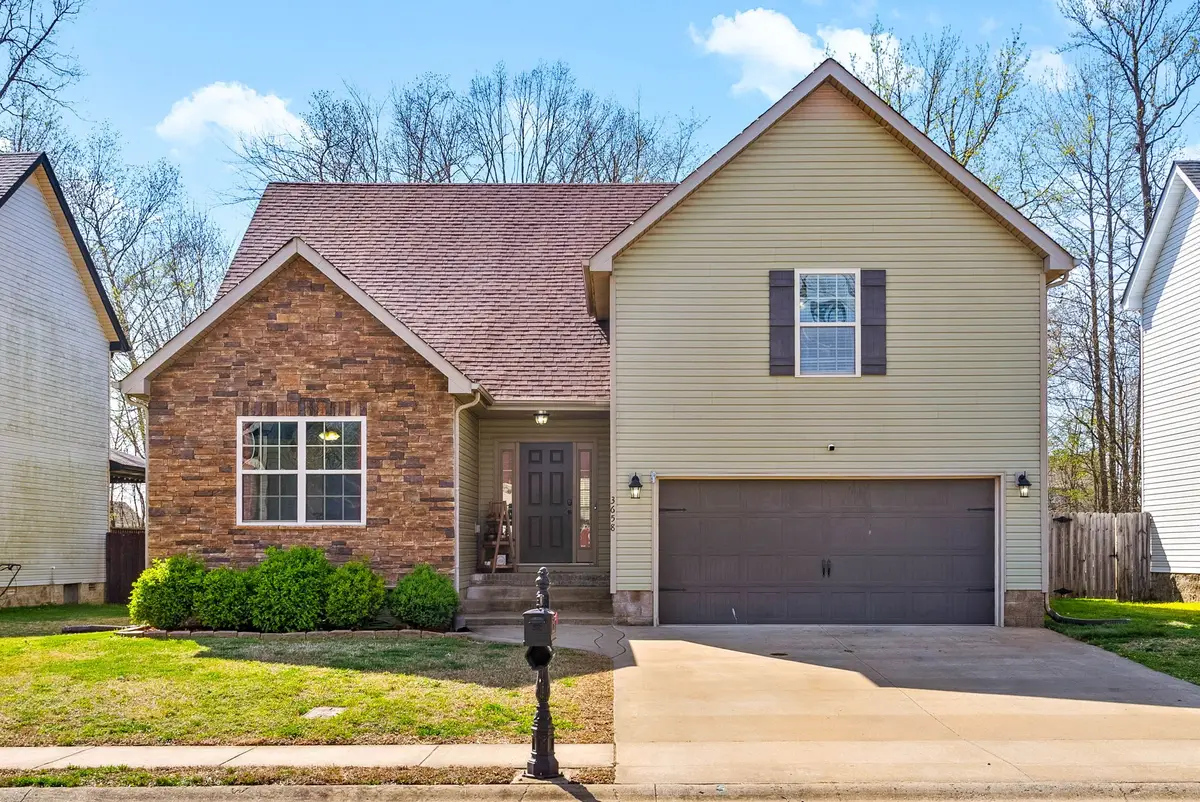 3658 Fox Tail Dr, Clarksville, TN 37040 - #1