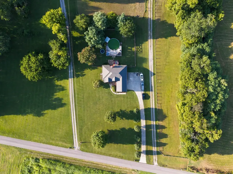 8474 Guthrie Rd, Cross Plains, TN 37049 - #3
