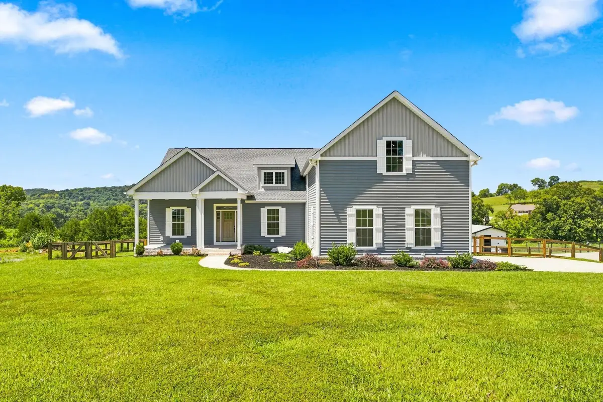 630 Bridle Path Ln, Hartsville, TN 37074 - #1