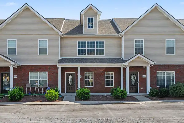 3028 Rg Buchanan Dr, La Vergne, TN 37086