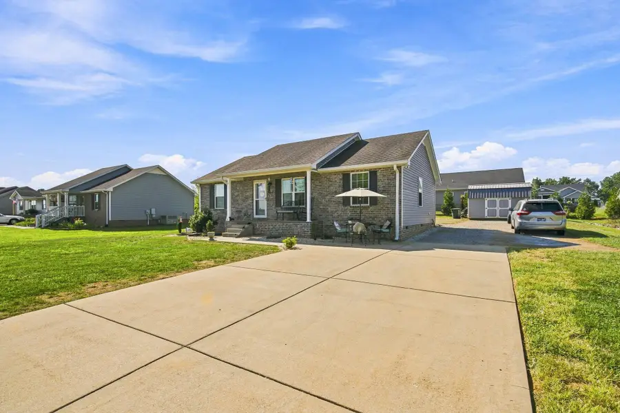 212 Shaub Rd, Portland, TN 37148 - #2
