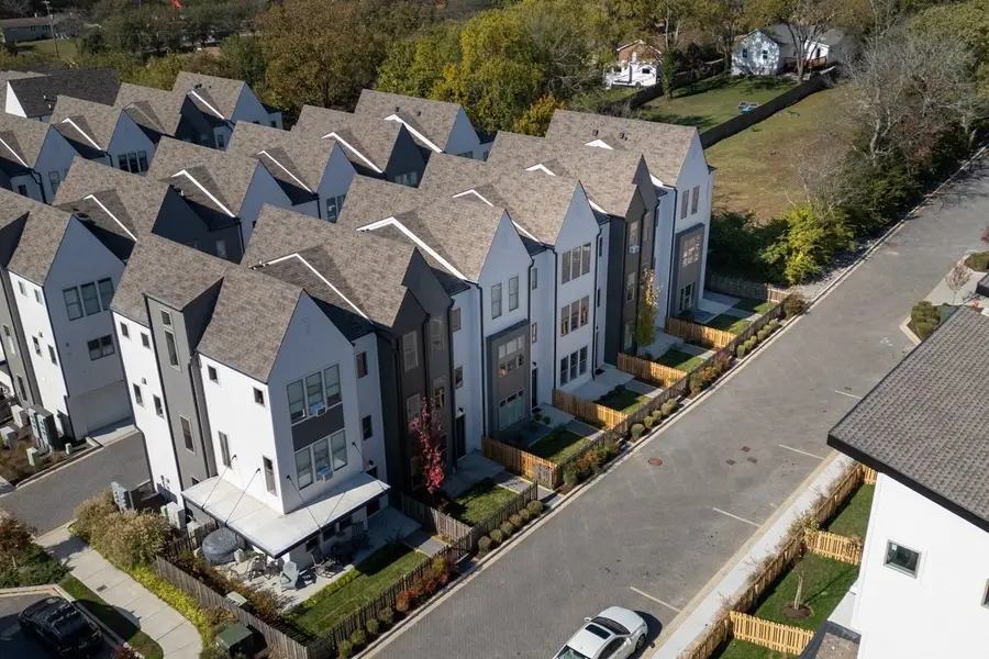 253 Arrowhead Dr, Nashville, TN 37216 - #2
