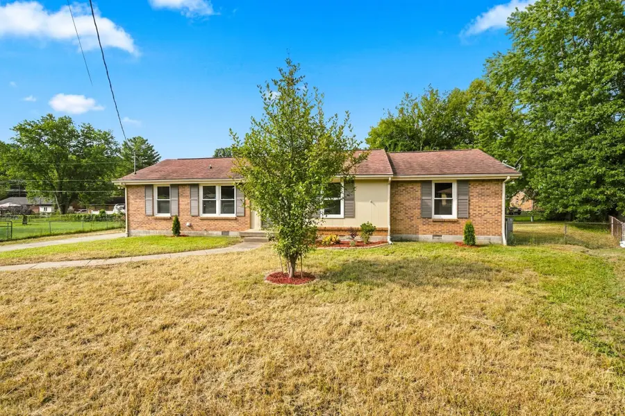 106 Winston Ct, Clarksville, TN 37042 - #2