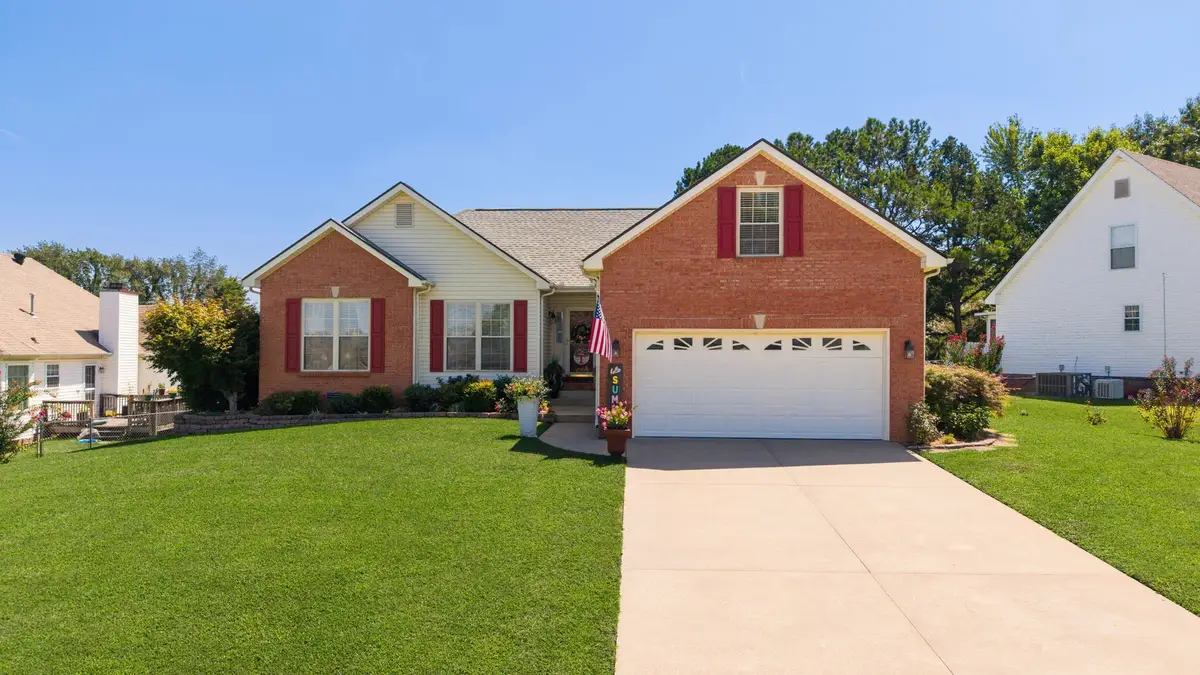 597 Edinburgh Way, Clarksville, TN 37043 - #1