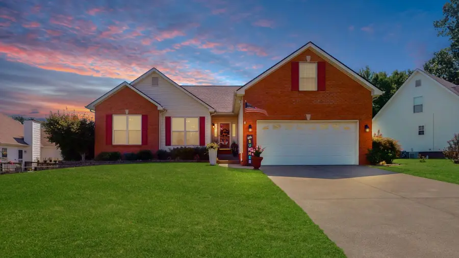 597 Edinburgh Way, Clarksville, TN 37043 - #2