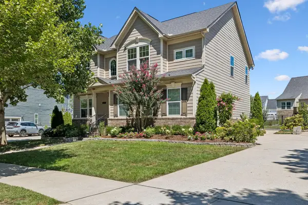 4009 Mossy Rock Ln, Franklin, TN 37064