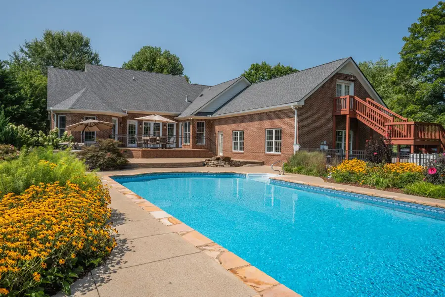 1924 Evergreen Rd, Thompsons Station, TN 37179 - #2